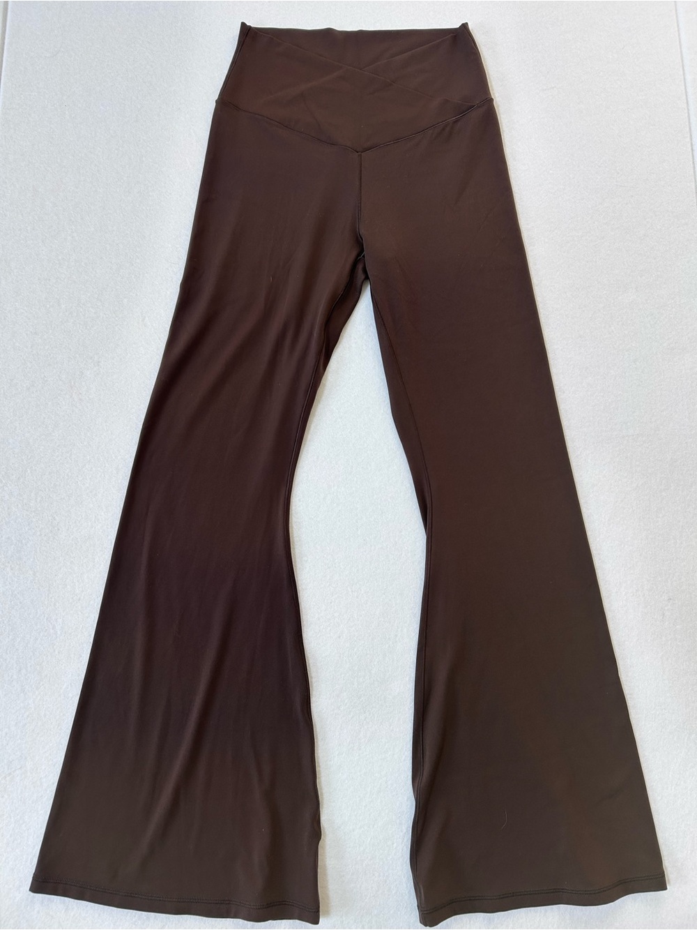 aerie Offline Real Me High-Waisted Crossover Flare Pants Leggings Brown **short*